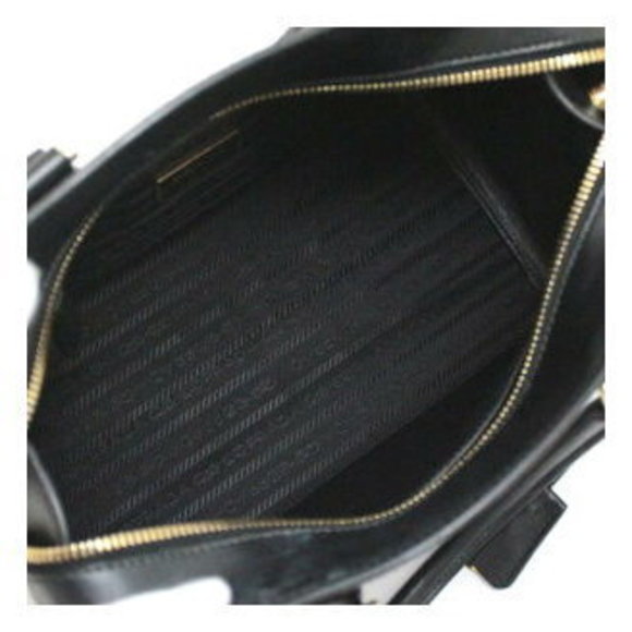 Prada bag Handbag Saffiano black - Picture 6 of 8